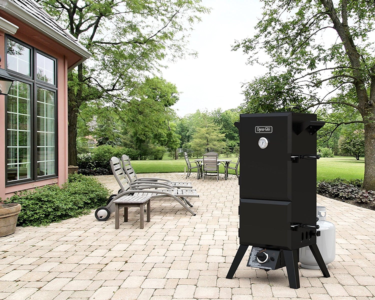 9 Best Vertical Gas Smokers On The Market Today